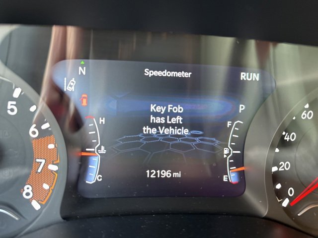 Used 2024 Jeep Compass Latitude image 14