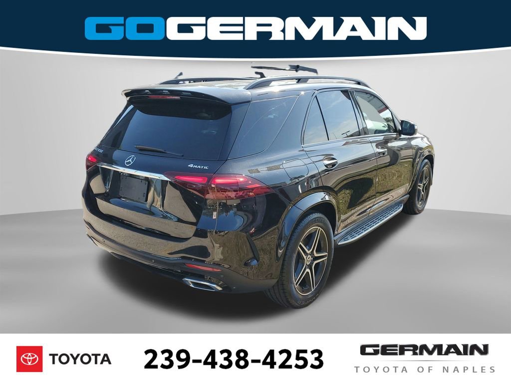 Used 2025 Mercedes-Benz GLE 450 4MATIC w/ AMG Line Exterior image 9
