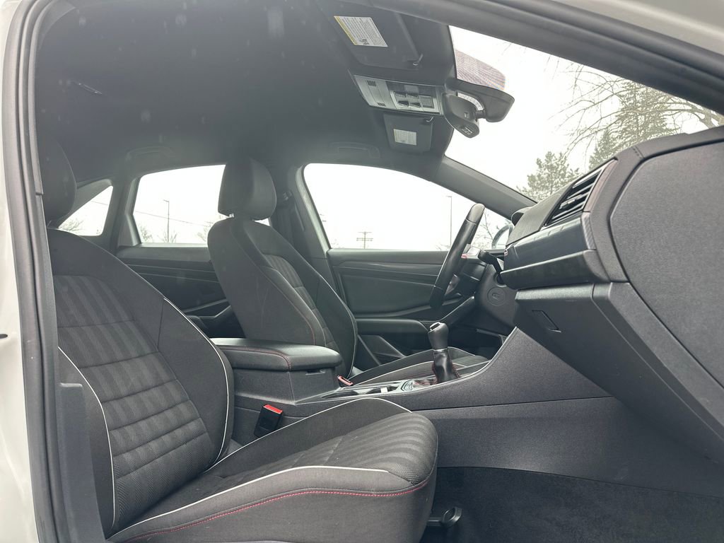 Certified 2021 Volkswagen Jetta GLI image 16