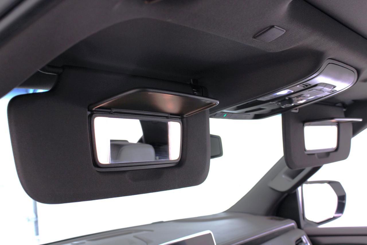 Used 2022 GMC Yukon SLT w/ SLT Premium Package image 73