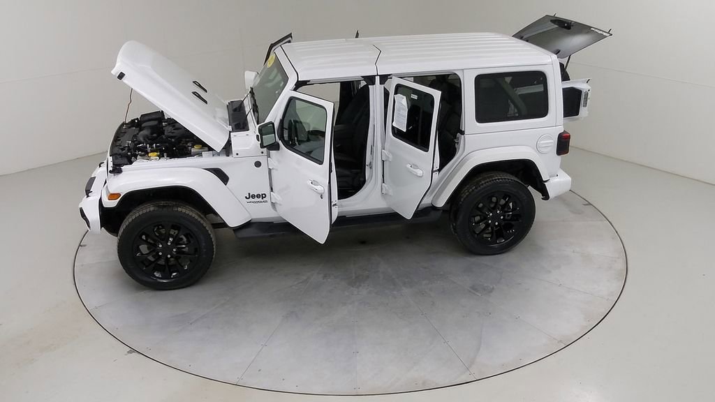 Used 2021 Jeep Wrangler Unlimited Sahara image 53