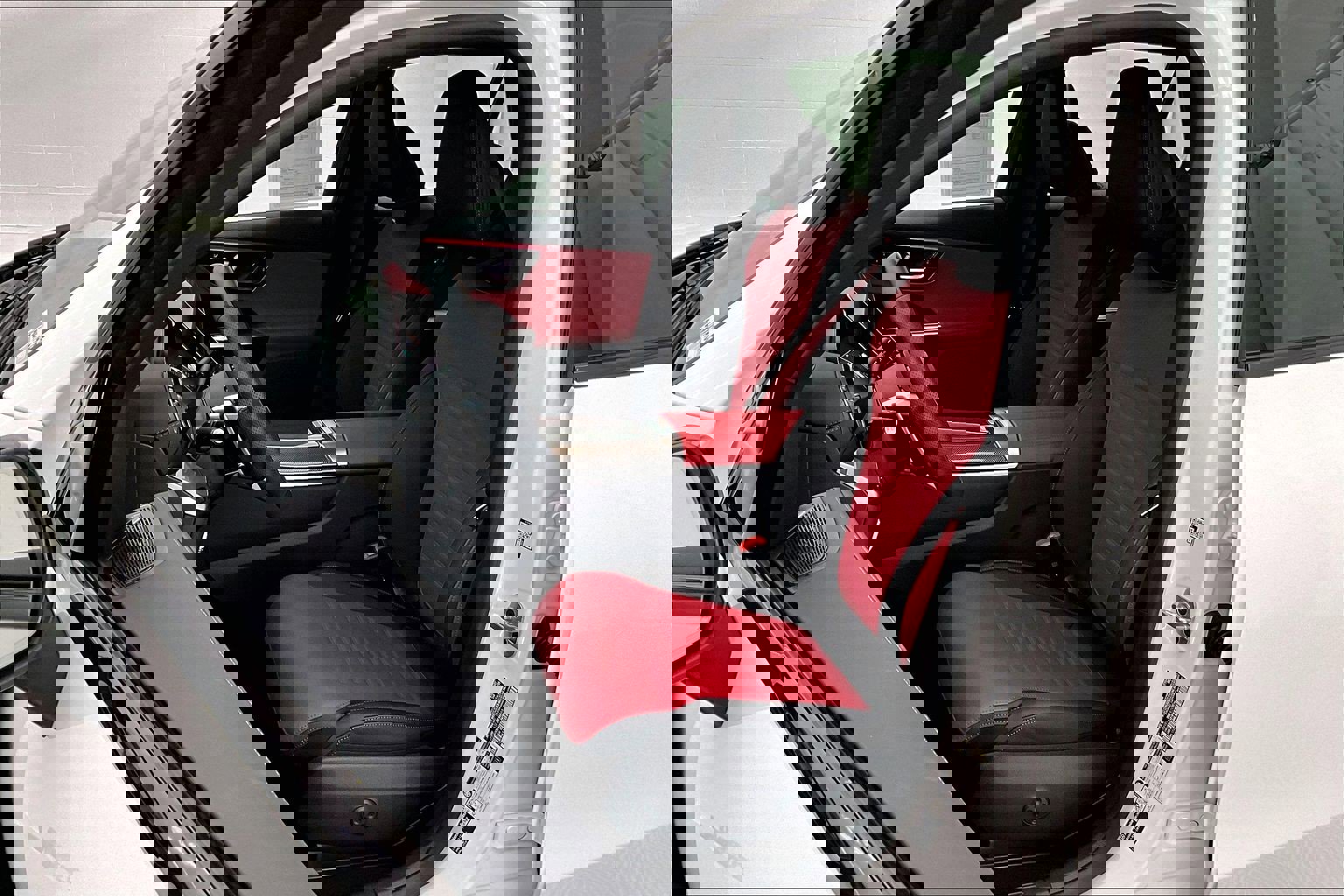 Used 2026 Mercedes-Benz GLC 43 AMG 4MATIC image 15