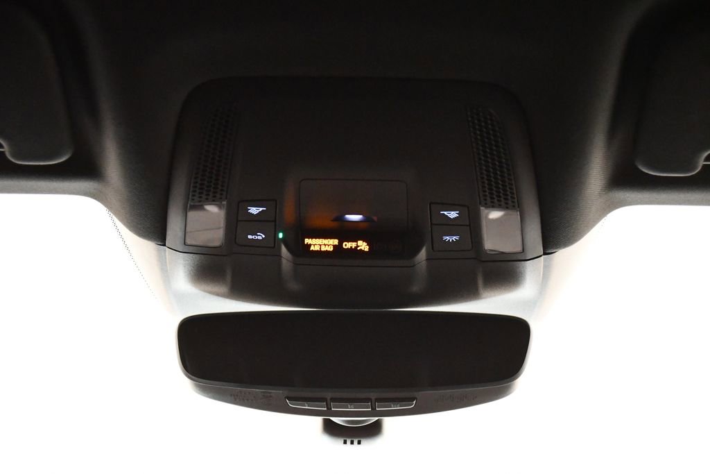 Certified 2025 Porsche Taycan 4S image 22