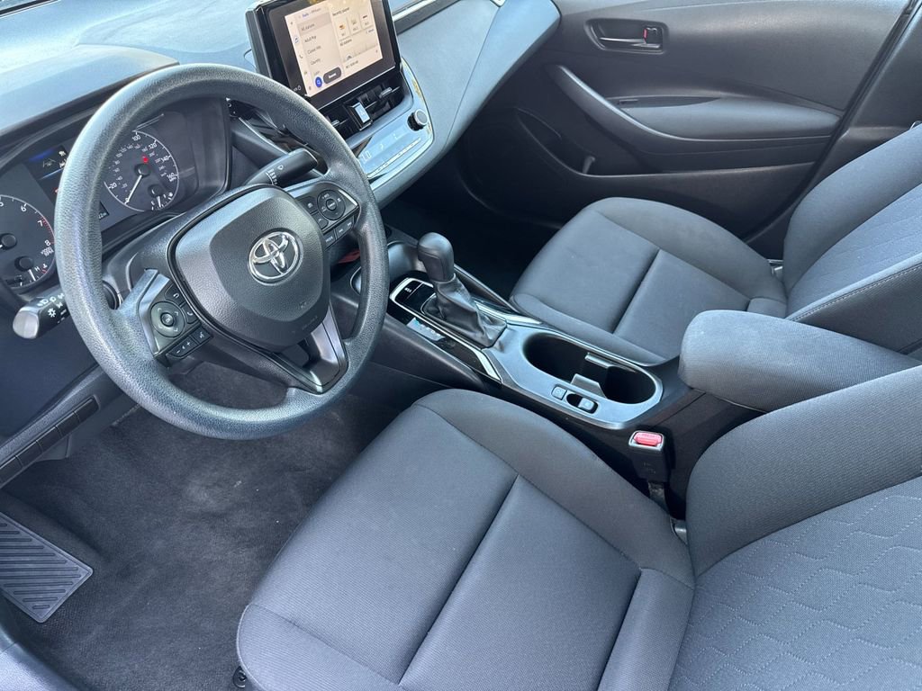 Used 2024 Toyota Corolla LE FWD image 9