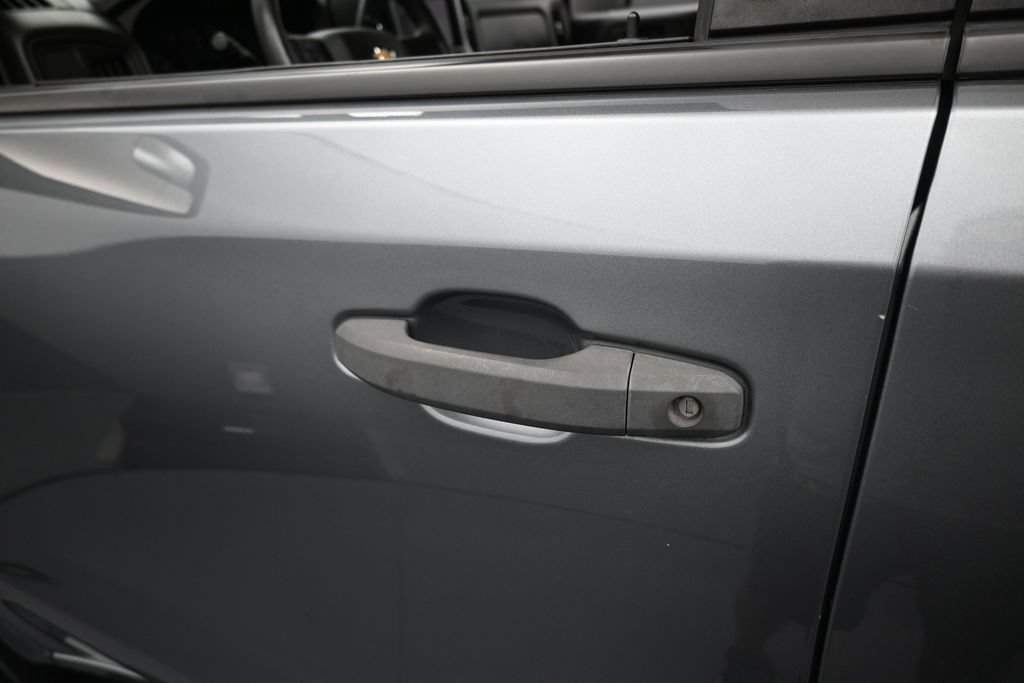 Used 2021 Chevrolet Silverado 1500 Custom RWD image 34