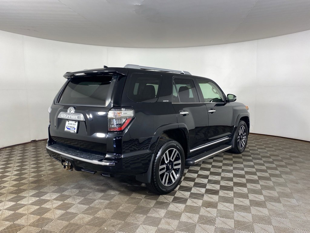 Used 2018 Toyota 4Runner Limited image 3
