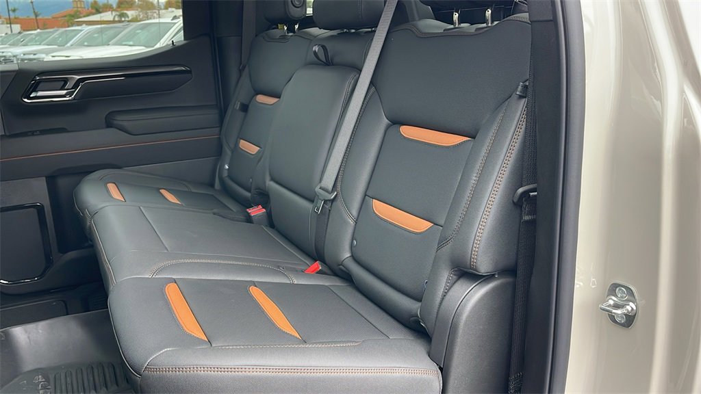 New 2026 GMC Sierra 1500 AT4 w/ AT4 Premium Package image 15