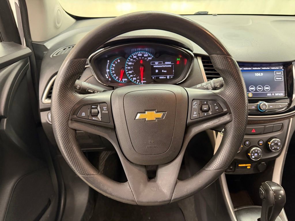 Used 2020 Chevrolet Trax LS w/ Tint and Cruise Package FWD image 22
