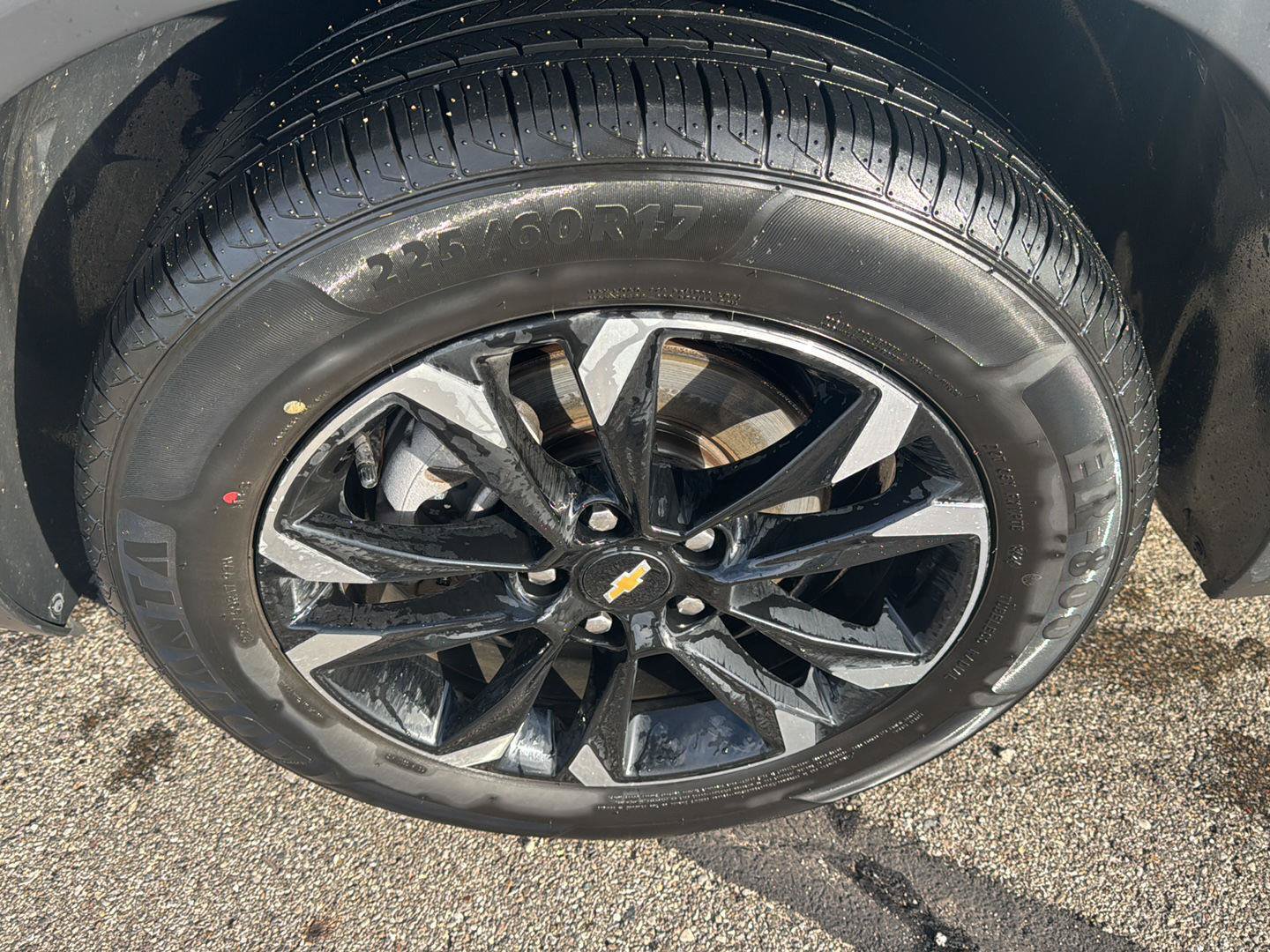 Used 2022 Chevrolet TrailBlazer LT w/ Convenience Package FWD image 9