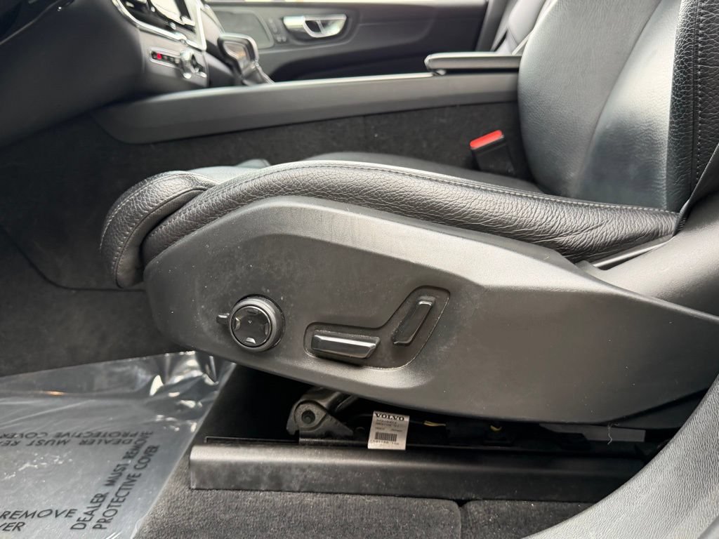 Used 2020 Volvo XC60 T6 Inscription AWD/4WD image 29