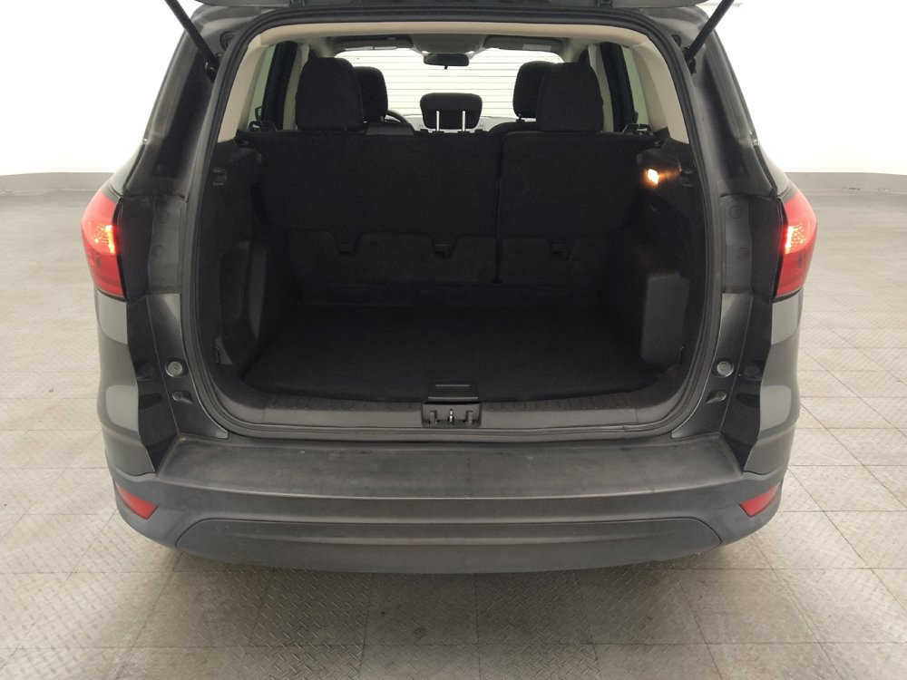 Used 2019 Ford Escape S image 29