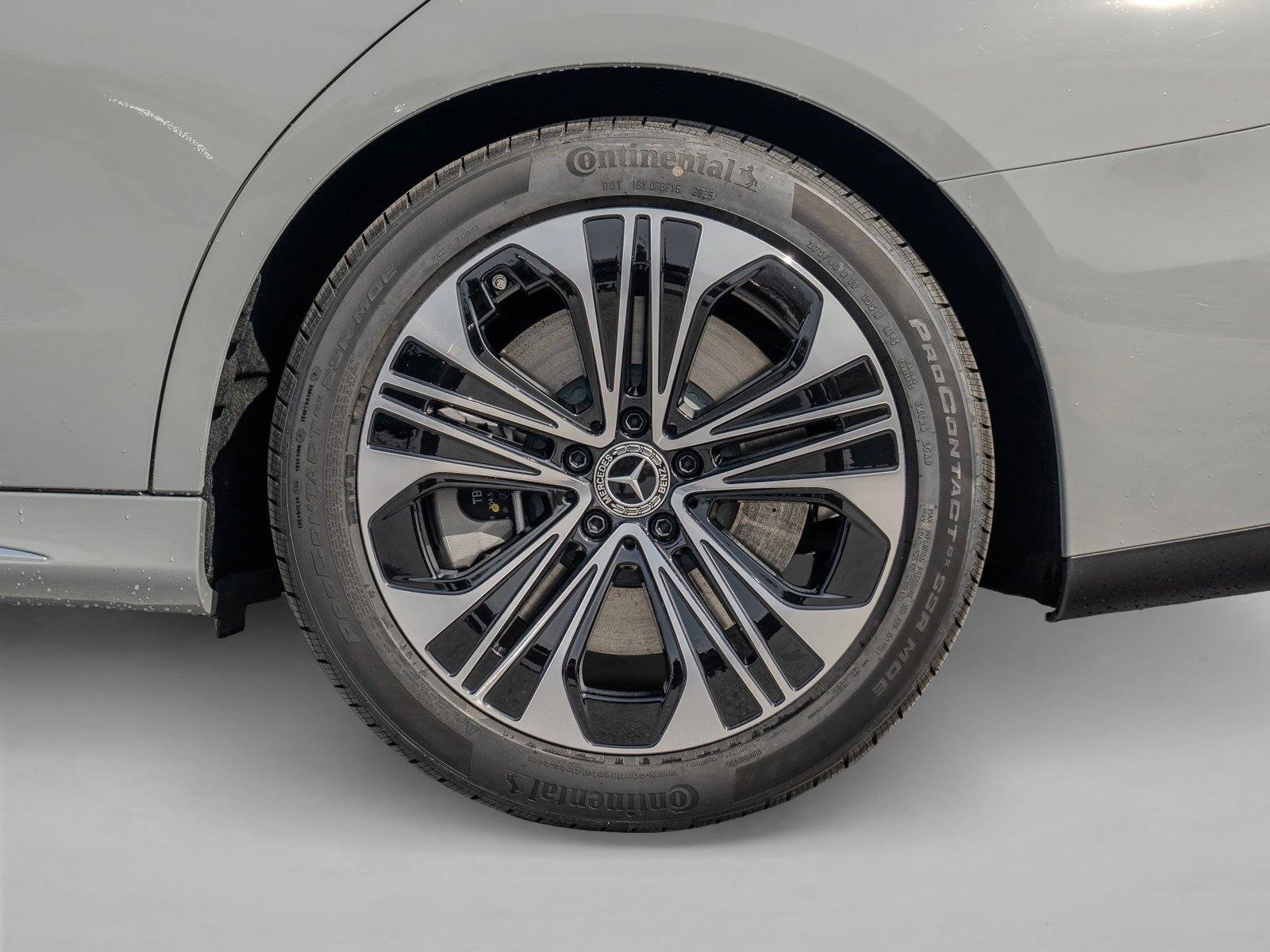 New 2026 Mercedes-Benz E 450 4MATIC Sedan image 15