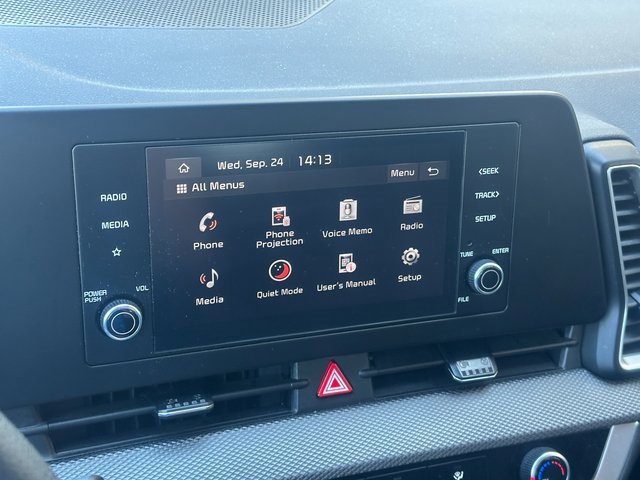 Used 2024 Kia Sportage LX image 21