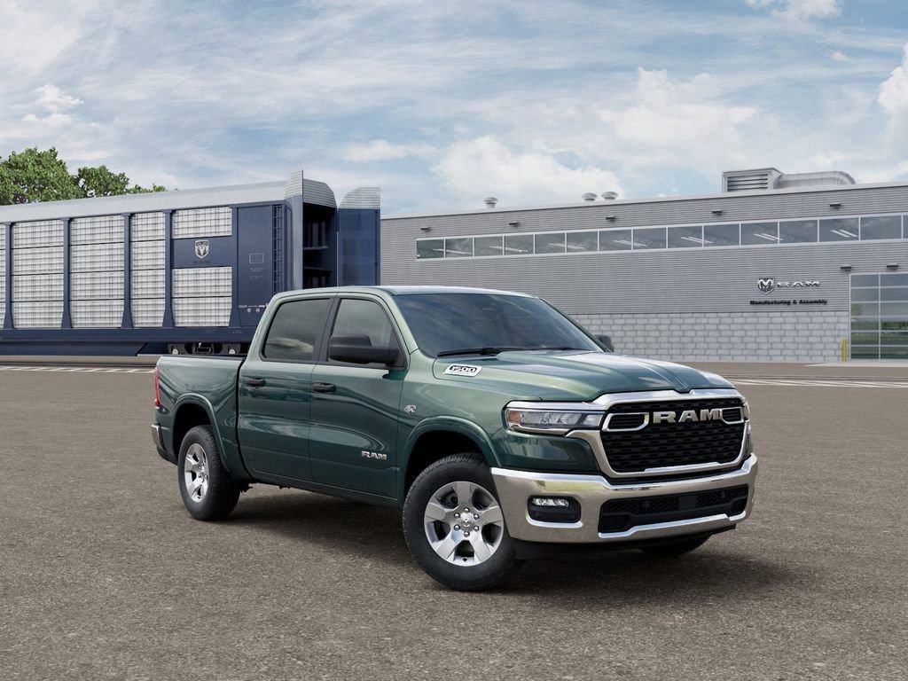 New 2026 RAM 1500 4x4 Crew Cab image 2