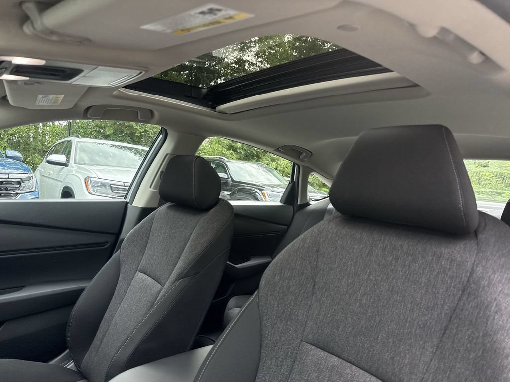 Certified 2025 Honda Accord SE image 15