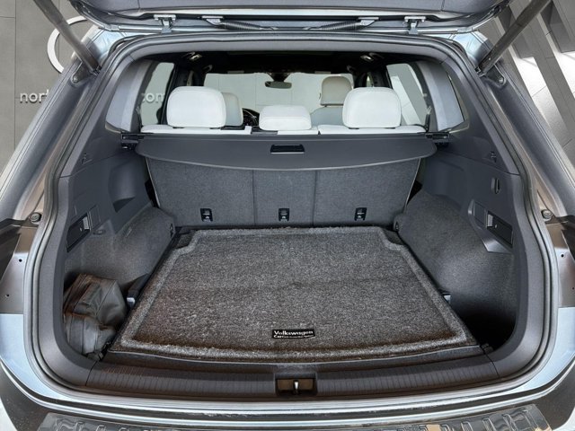 Used 2019 Volkswagen Tiguan SEL Premium R-Line AWD/4WD image 21