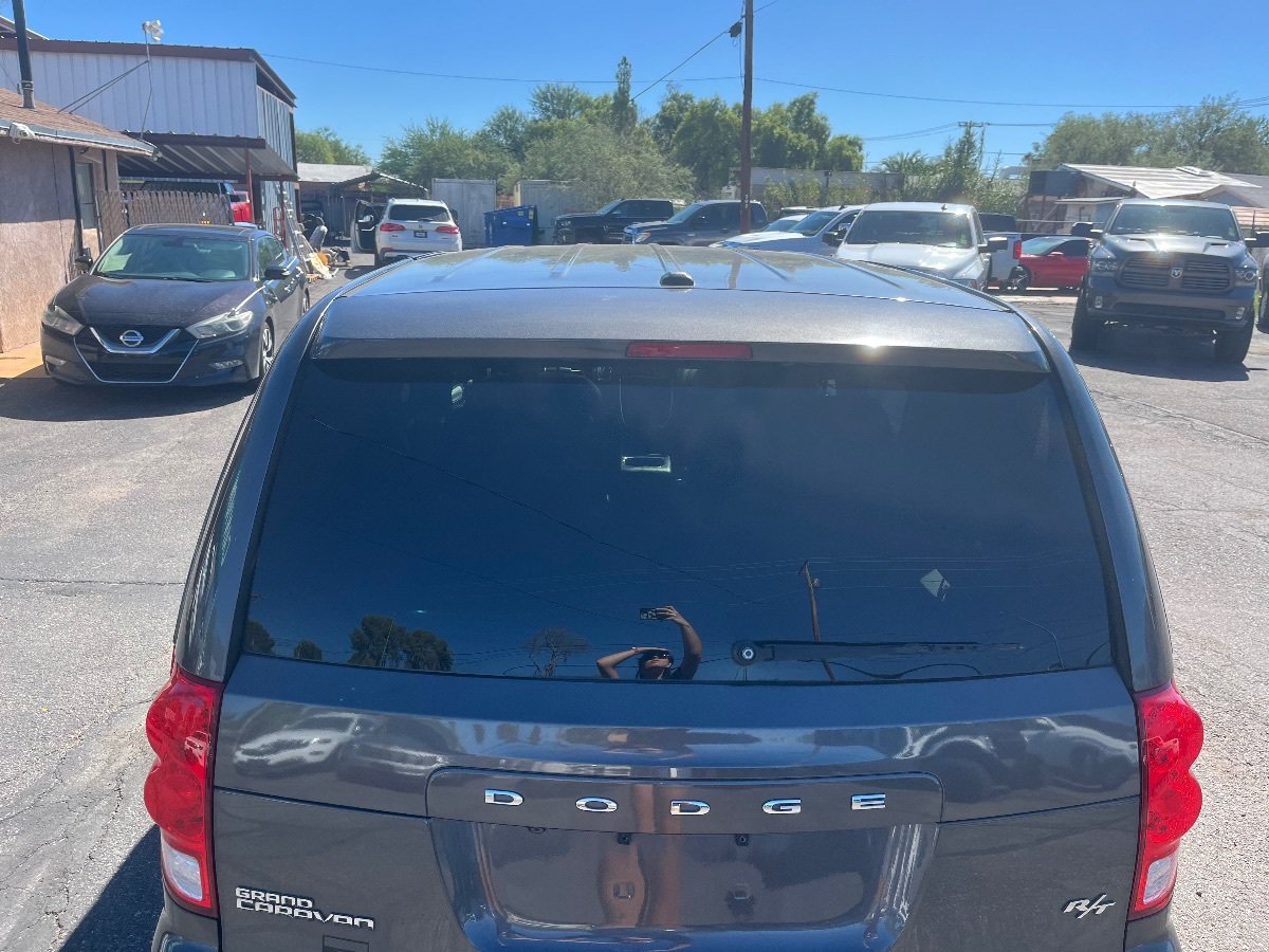 Used 2016 Dodge Grand Caravan R/T w/ Driver Convenience Group FWD image 51