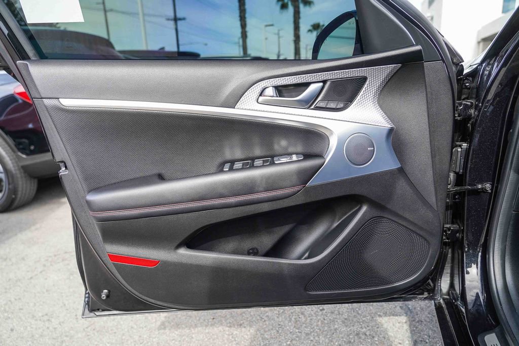 Used 2023 Genesis G70 2.0T w/ Sport Prestige Package image 21