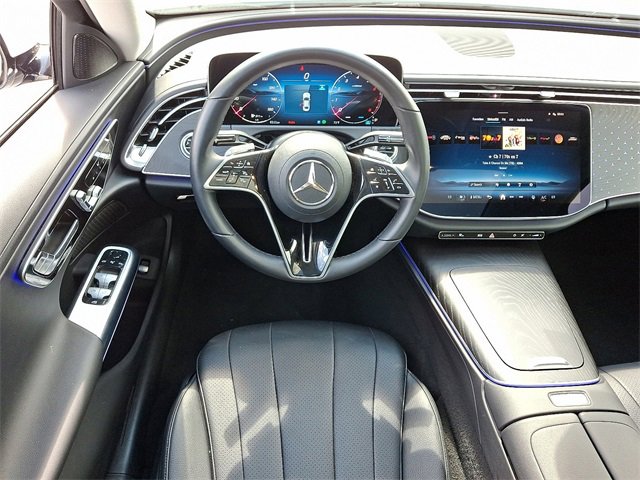 Used 2025 Mercedes-Benz E 450 4MATIC Sedan image 11