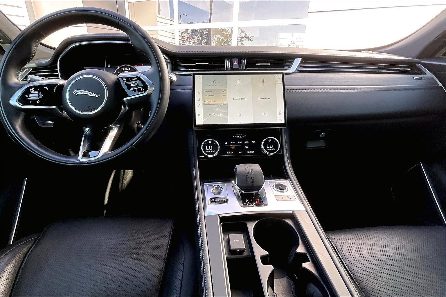 Used 2021 Jaguar F-PACE S image 15