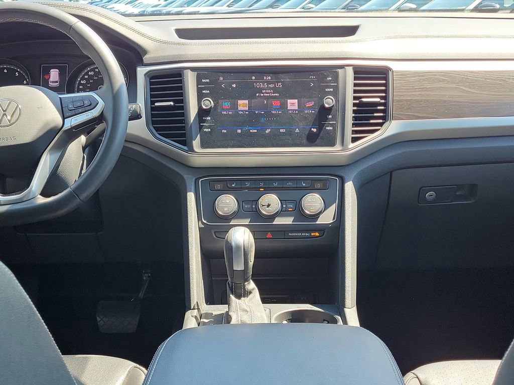 Used 2021 Volkswagen Atlas SE FWD image 17