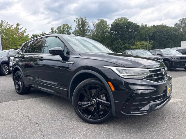 Used 2023 Volkswagen Tiguan SE R-Line