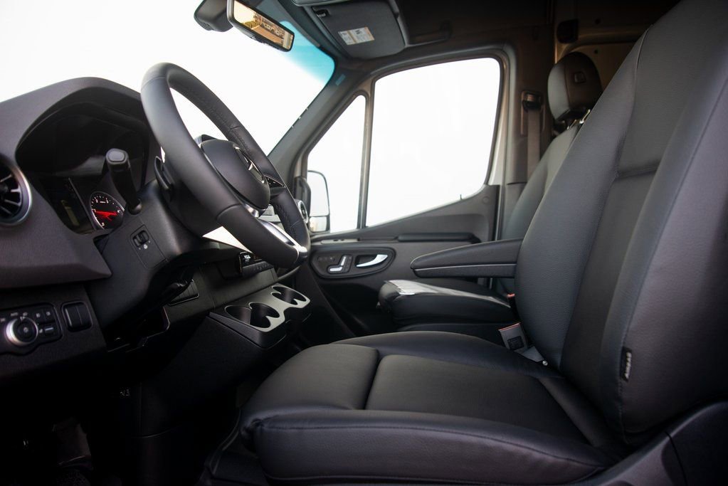 New 2025 Mercedes-Benz Sprinter 2500 image 26