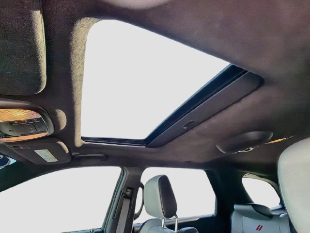 Used 2023 Dodge Durango Citadel RWD image 24