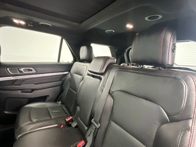Used 2018 Ford Explorer Sport image 5