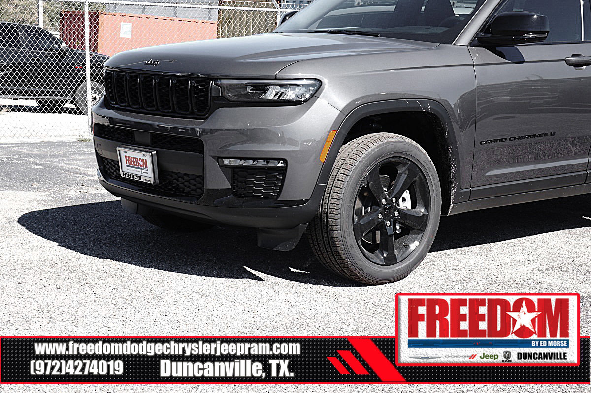 New 2025 Jeep Grand Cherokee L Limited w/ Black Appearance Package RWD image 42