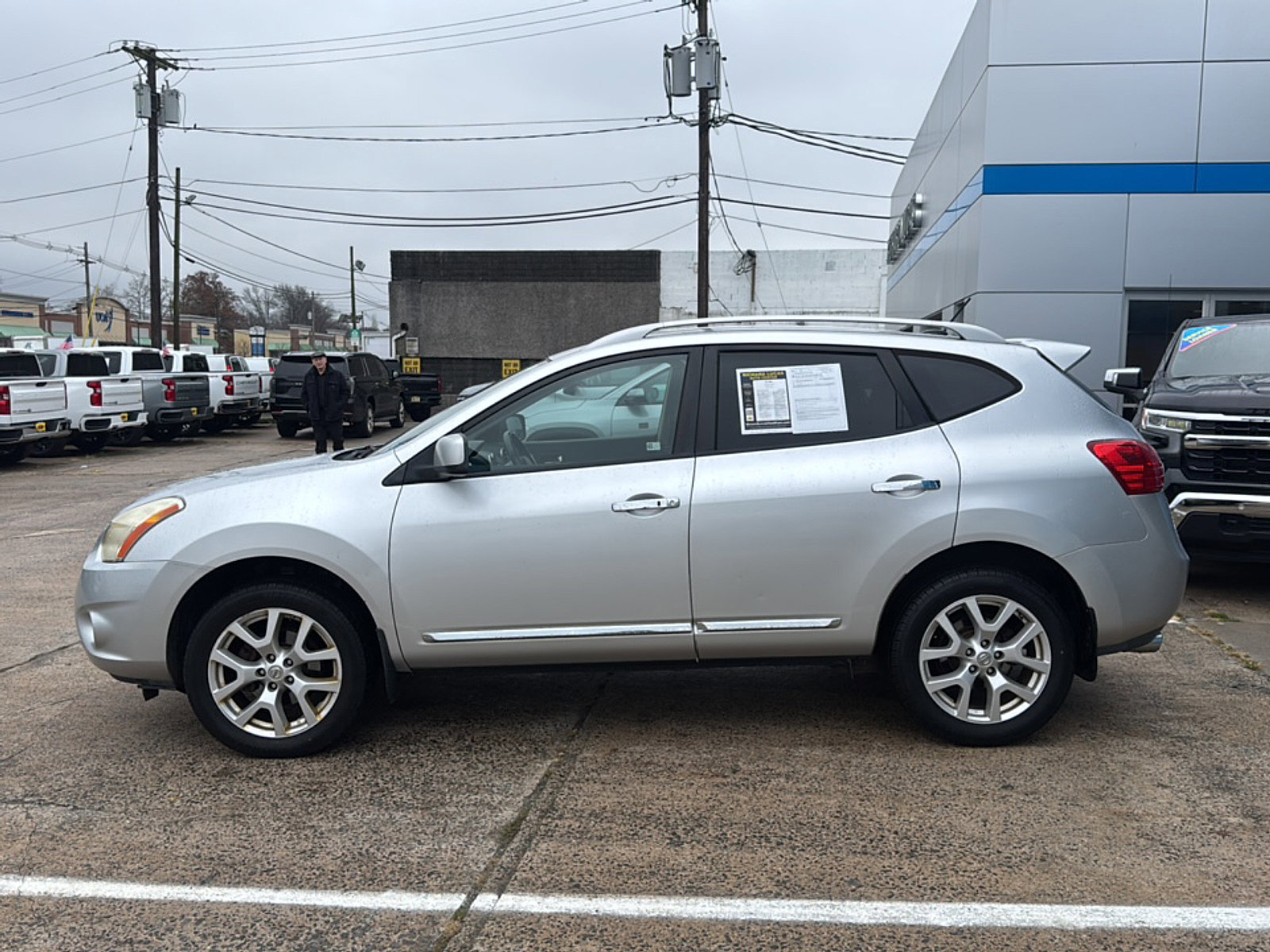 Used 2011 Nissan Rogue SV w/ SL Pkg image 8