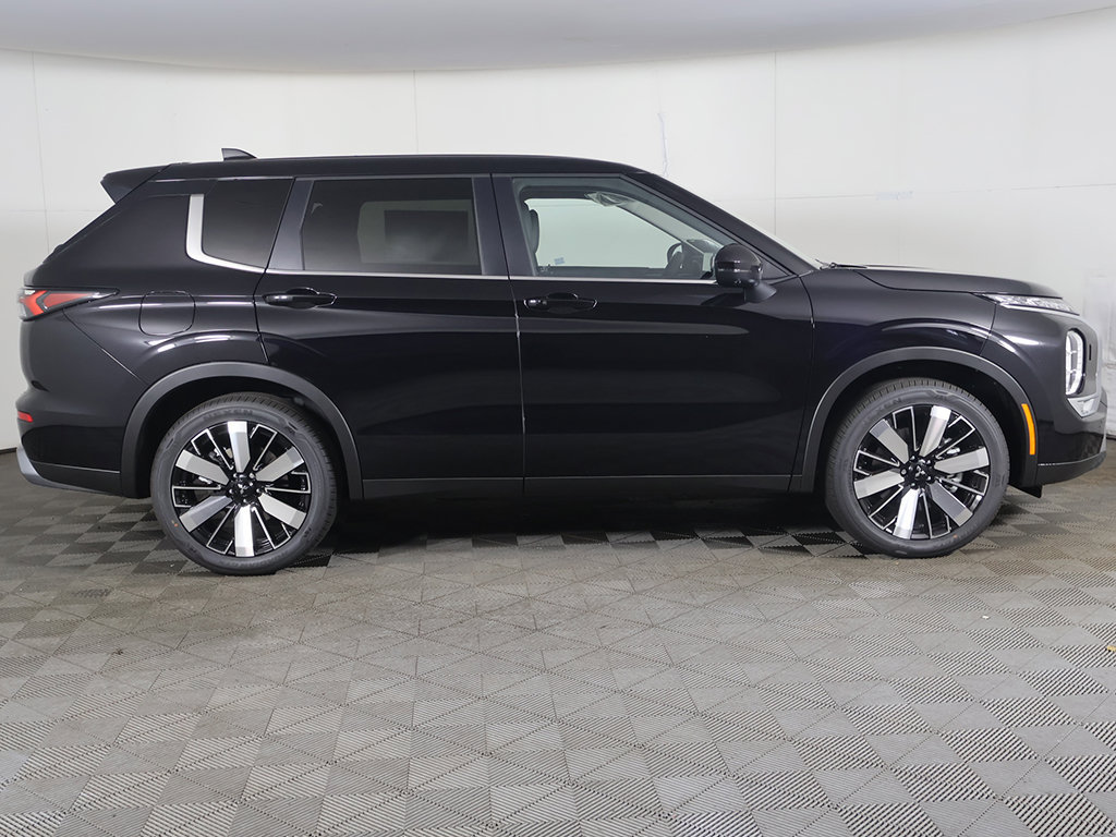 New 2026 Mitsubishi Outlander SE AWD/4WD image 20