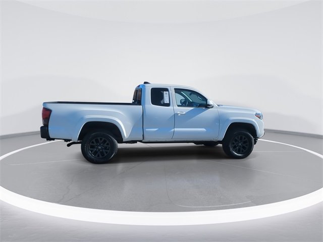 Used 2022 Toyota Tacoma 4x4 Access Cab image 9