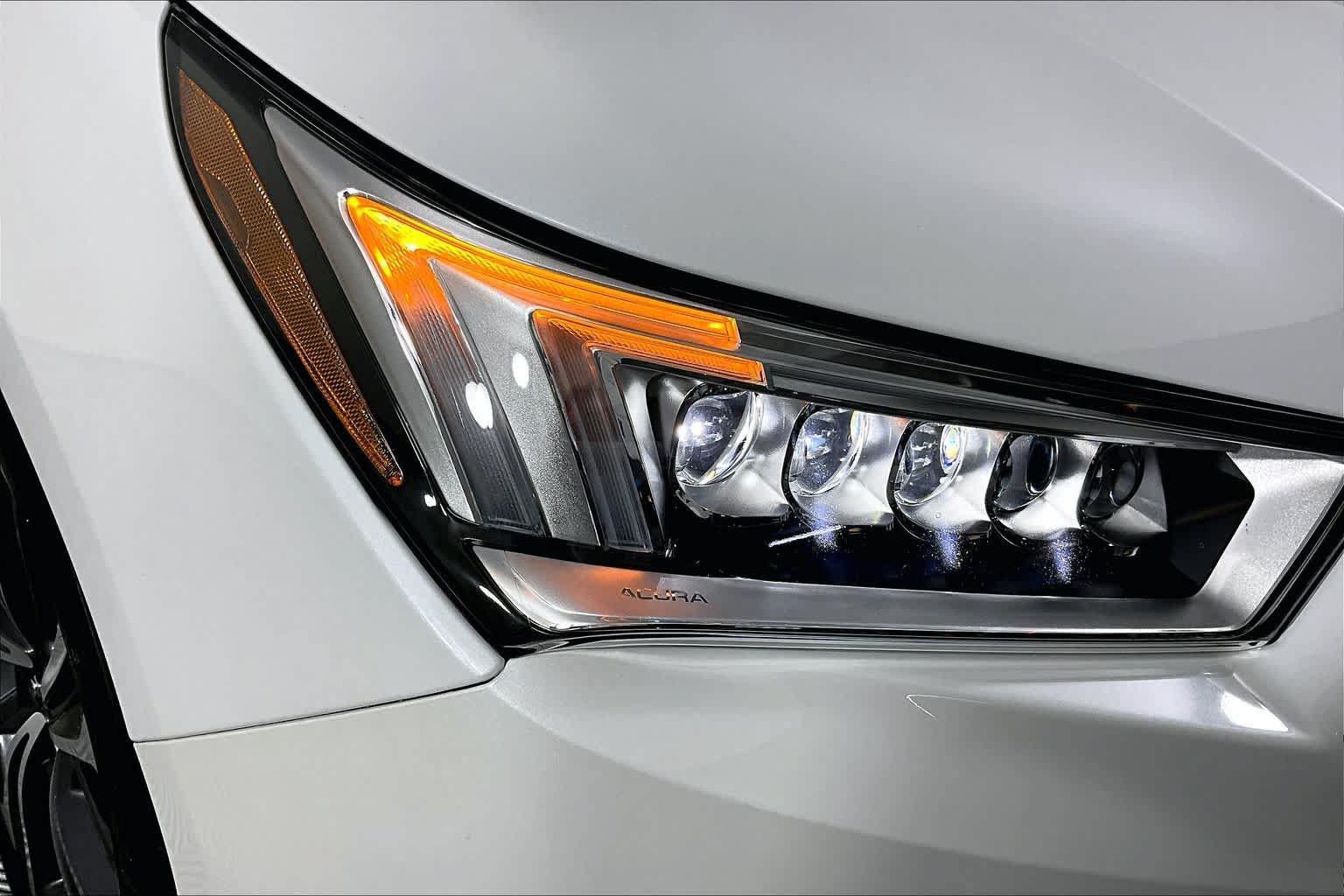 Used 2020 Acura MDX w/ Technology Package FWD image 26