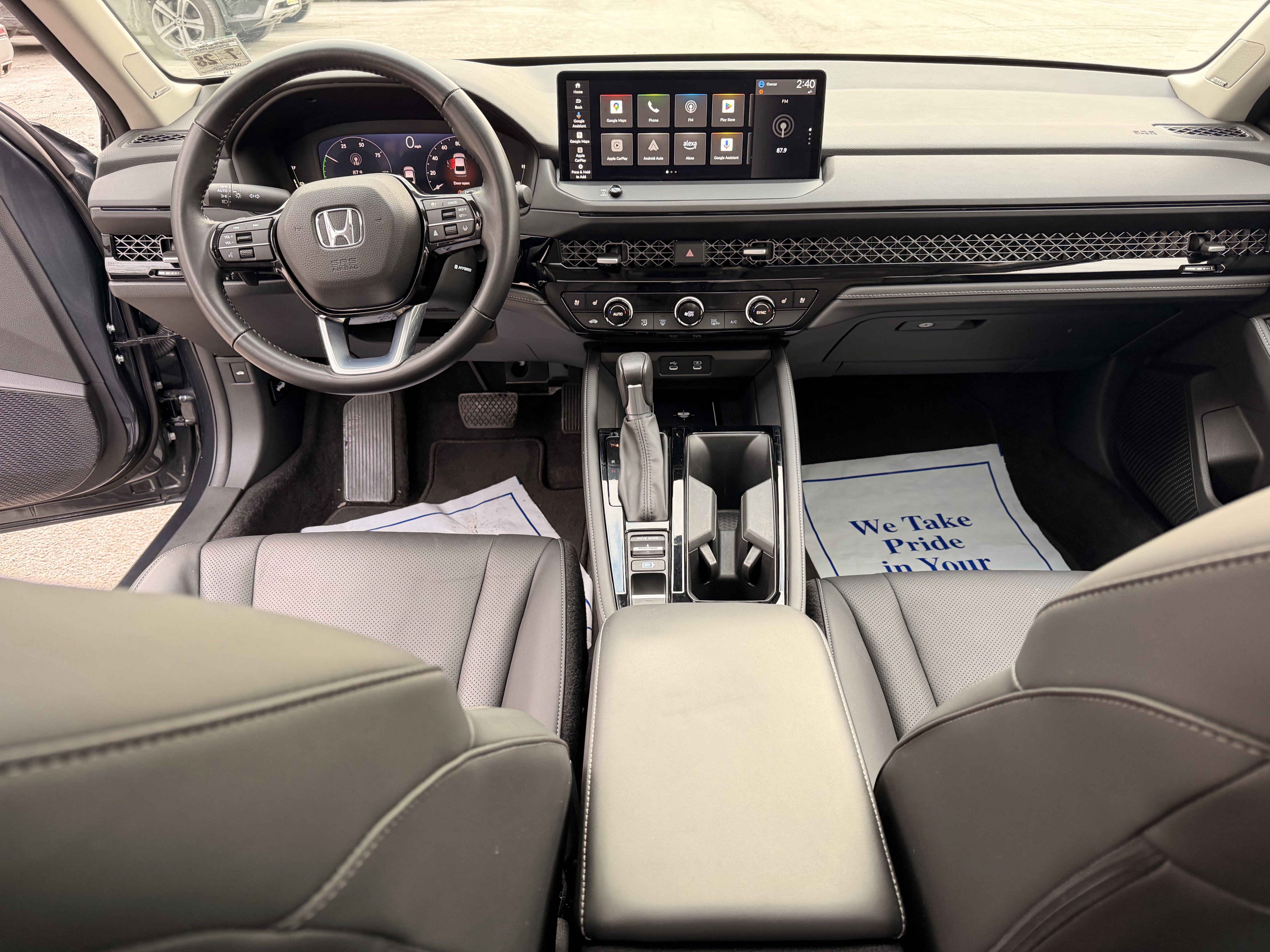 Used 2023 Honda Accord Touring image 15