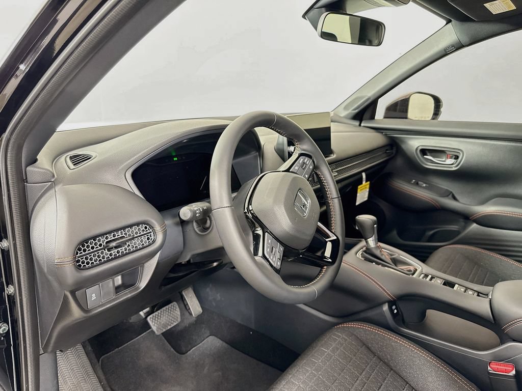 Certified 2026 Honda HR-V Sport image 9