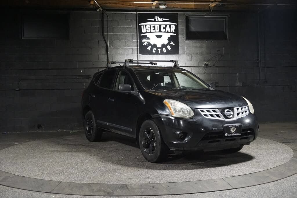 Used 2013 Nissan Rogue S w/ Special Edition Pkg AWD/4WD image 8