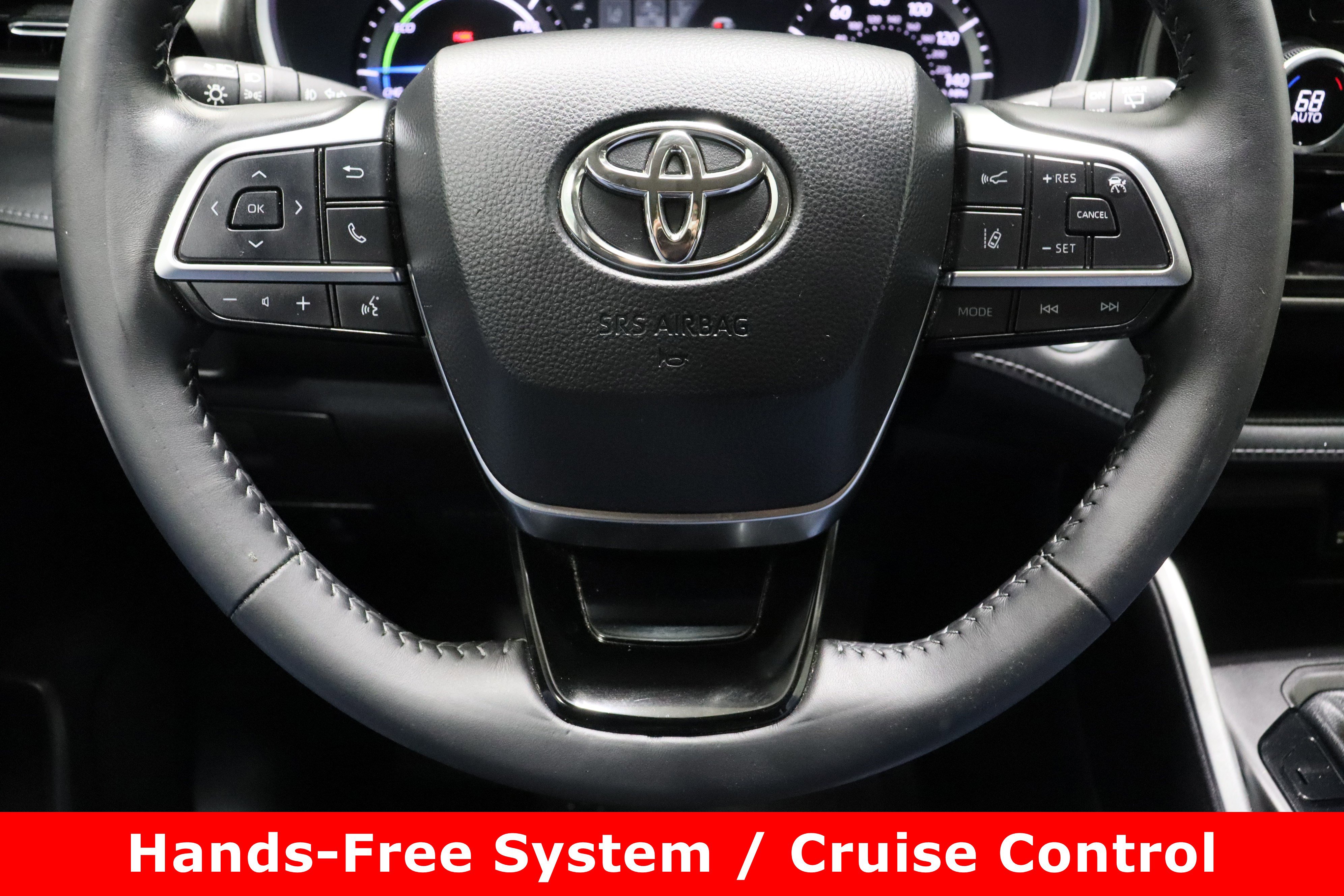 Used 2020 Toyota Highlander XLE image 25