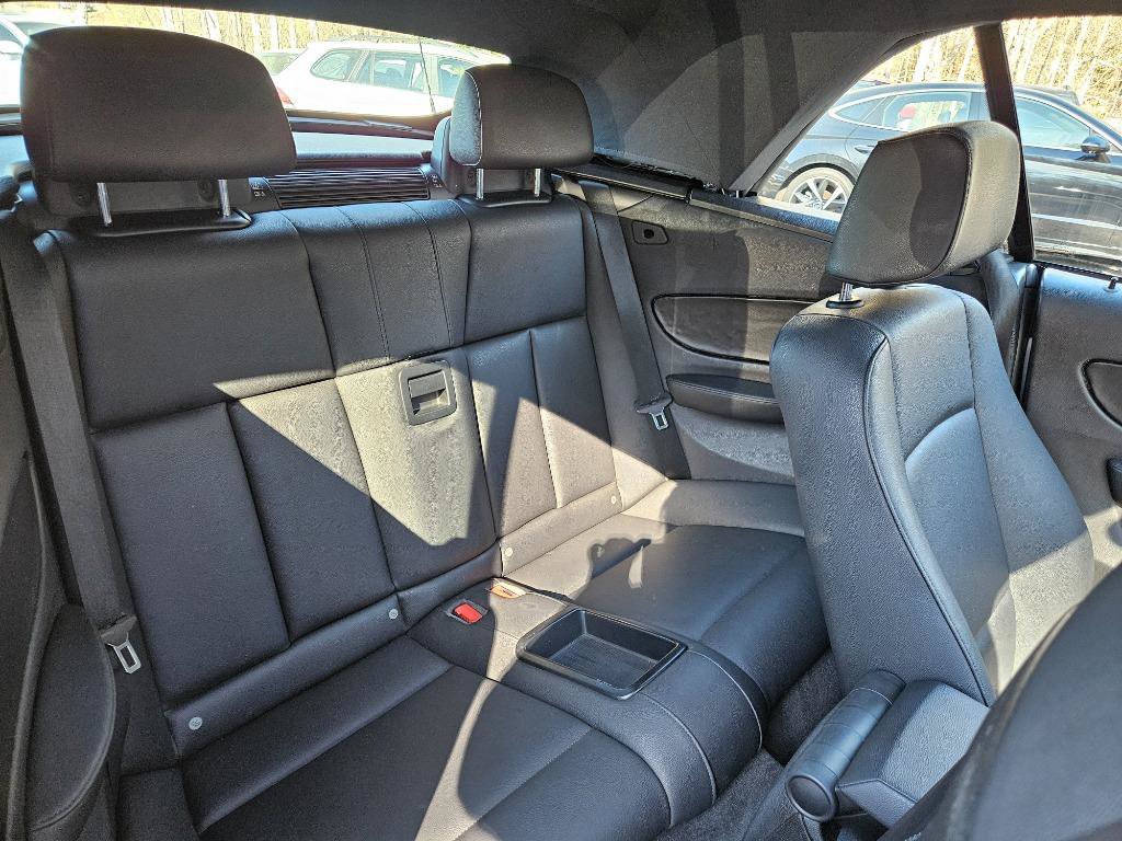 Used 2013 BMW 128i Convertible RWD image 25