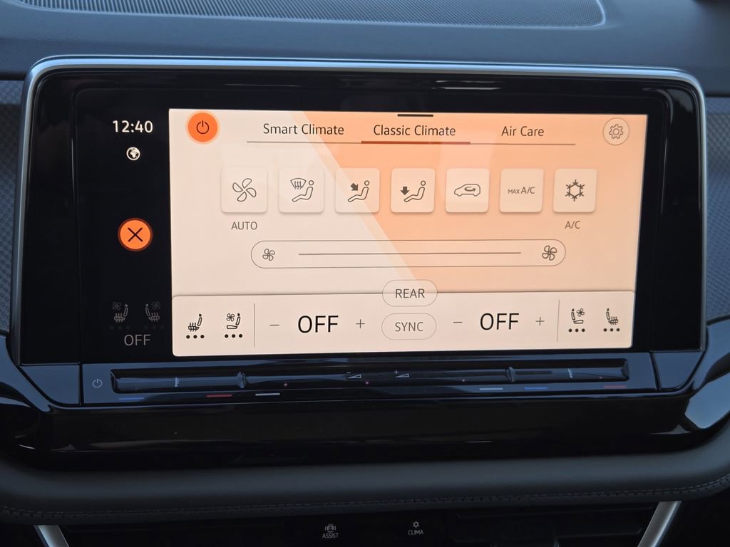 New 2026 Volkswagen Atlas Peak Edition image 16