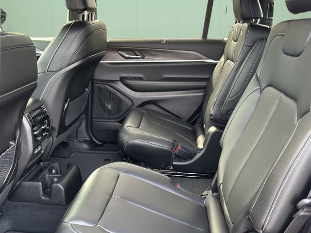 New 2025 Jeep Grand Cherokee L Limited w/ Luxury Tech Group II image 21