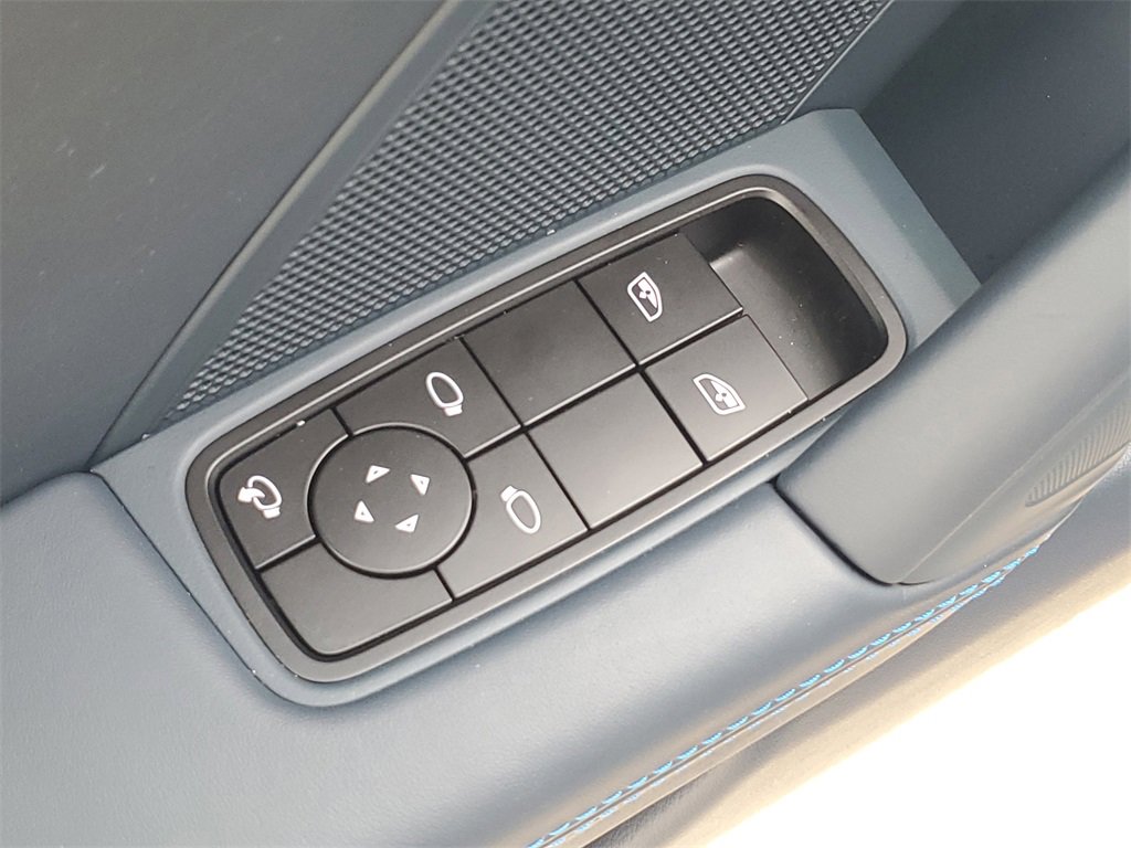 Used 2024 Porsche 911 Carrera GTS image 24