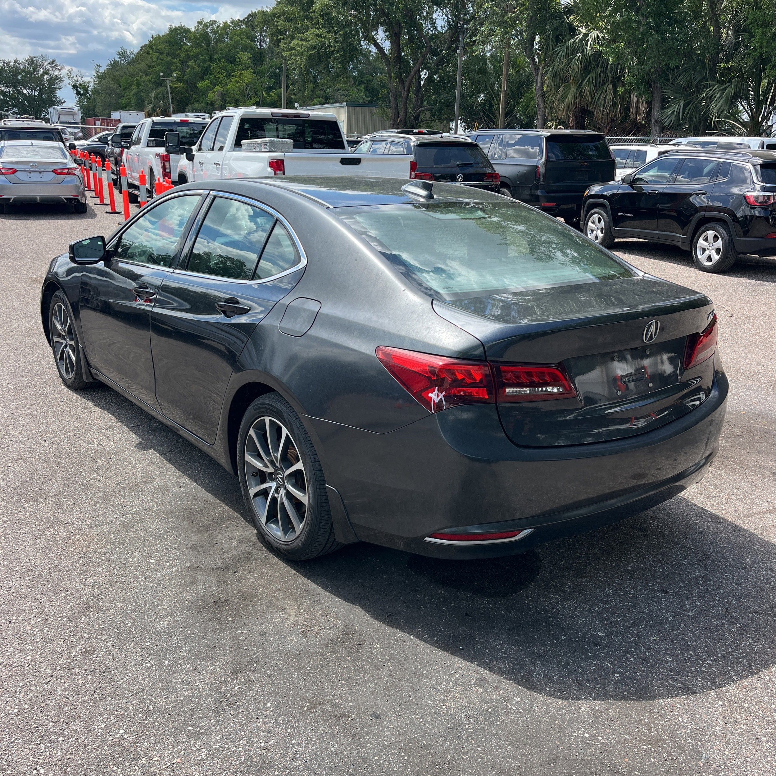 Used 2016 Acura TLX V6 FWD image 9