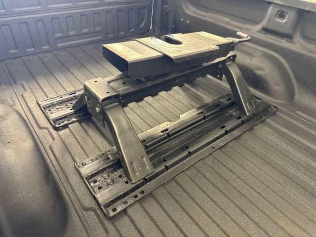 Used 2016 Chevrolet Silverado 2500 LT w/ LT Convenience Package RWD image 16