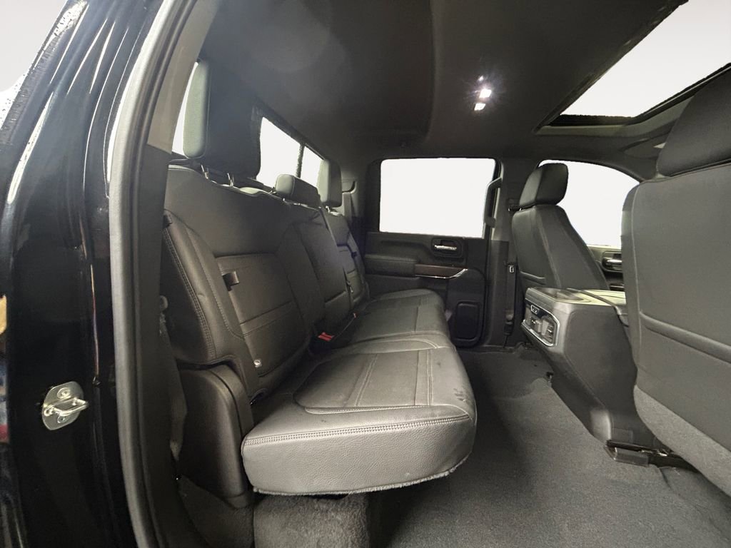 Used 2023 GMC Sierra 3500 Denali image 11
