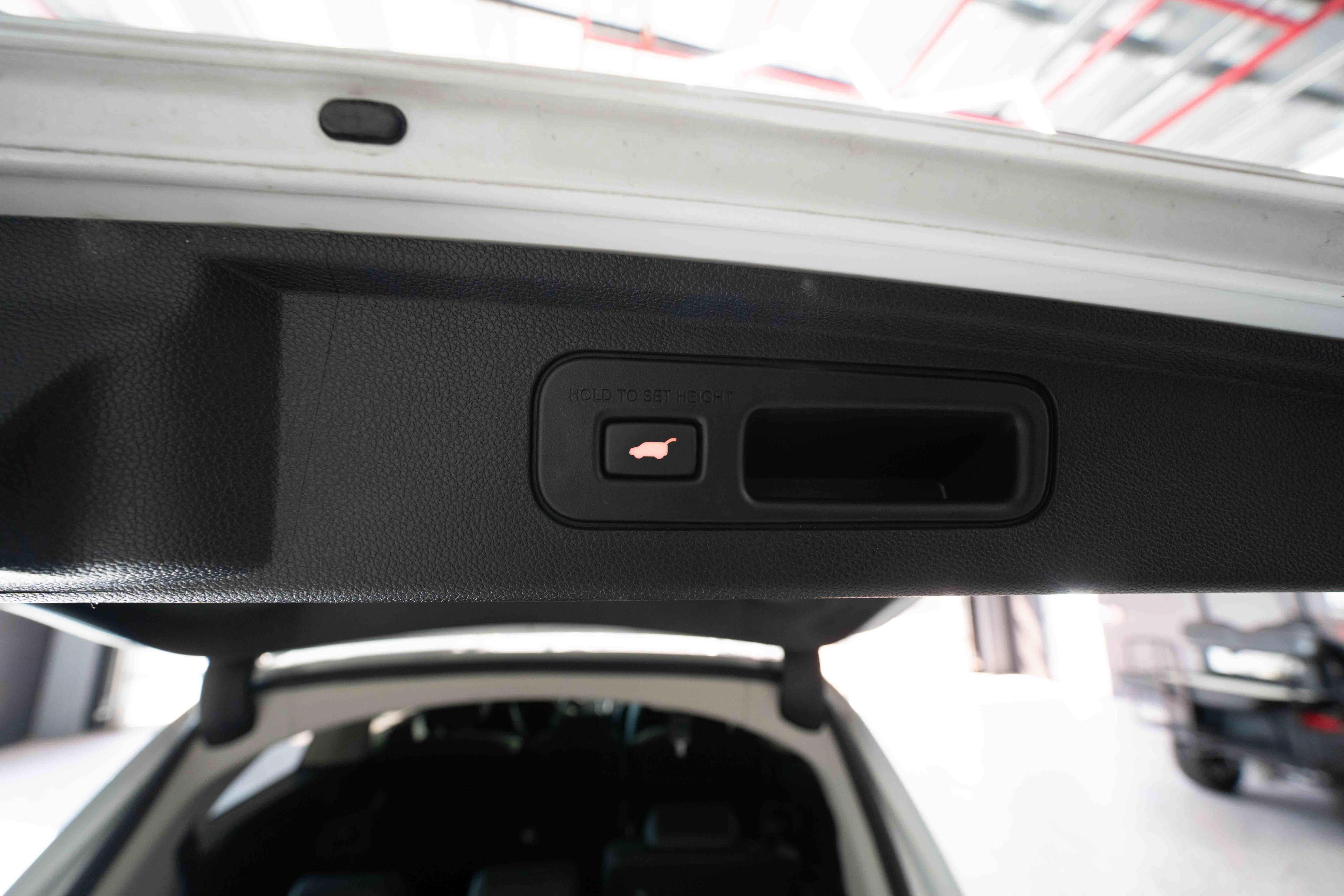 Used 2025 Honda Odyssey EX-L image 29