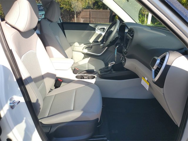New 2025 Kia Soul LX image 7