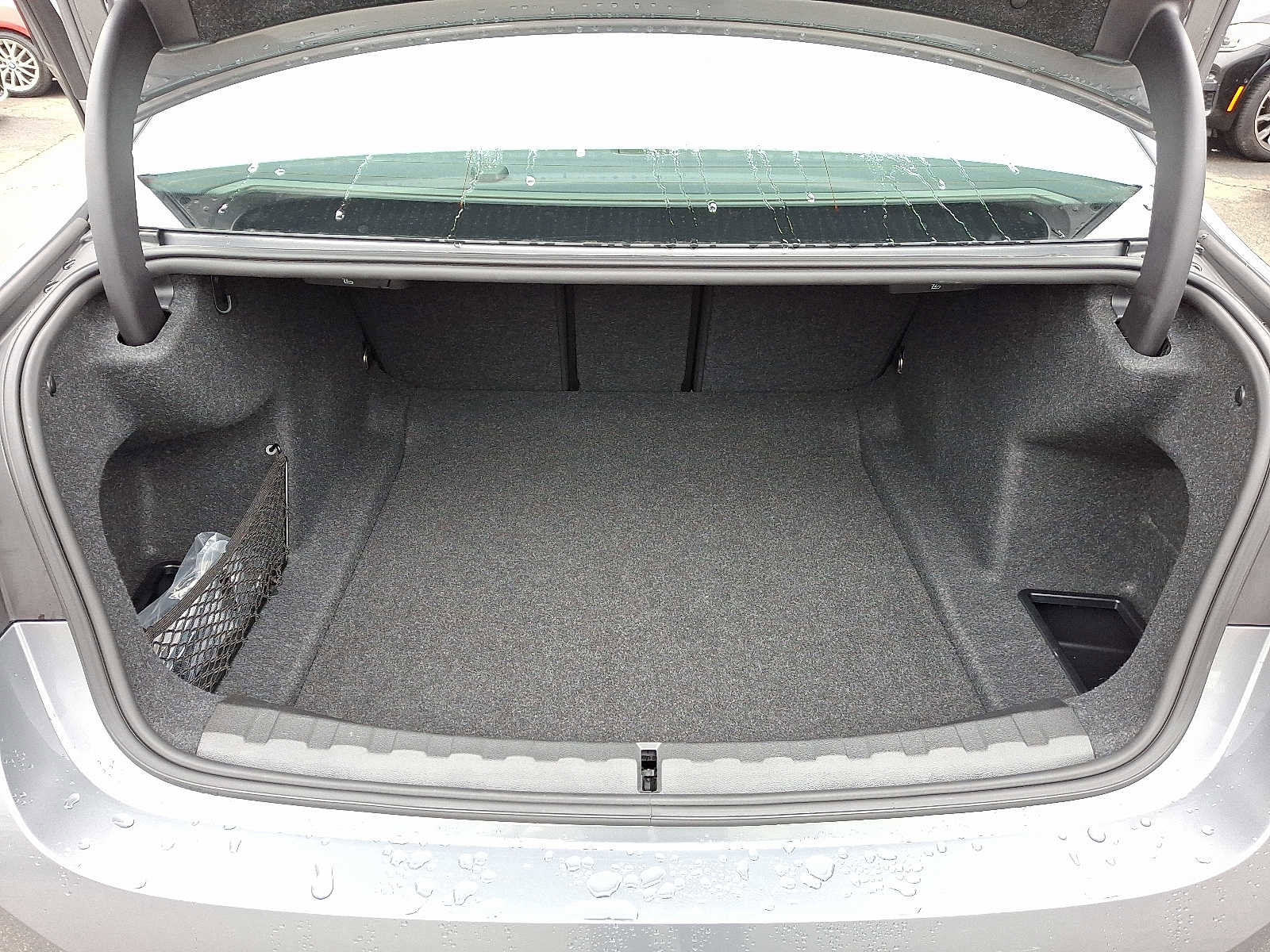 Used 2025 BMW 330i xDrive Sedan w/ Premium Package image 30