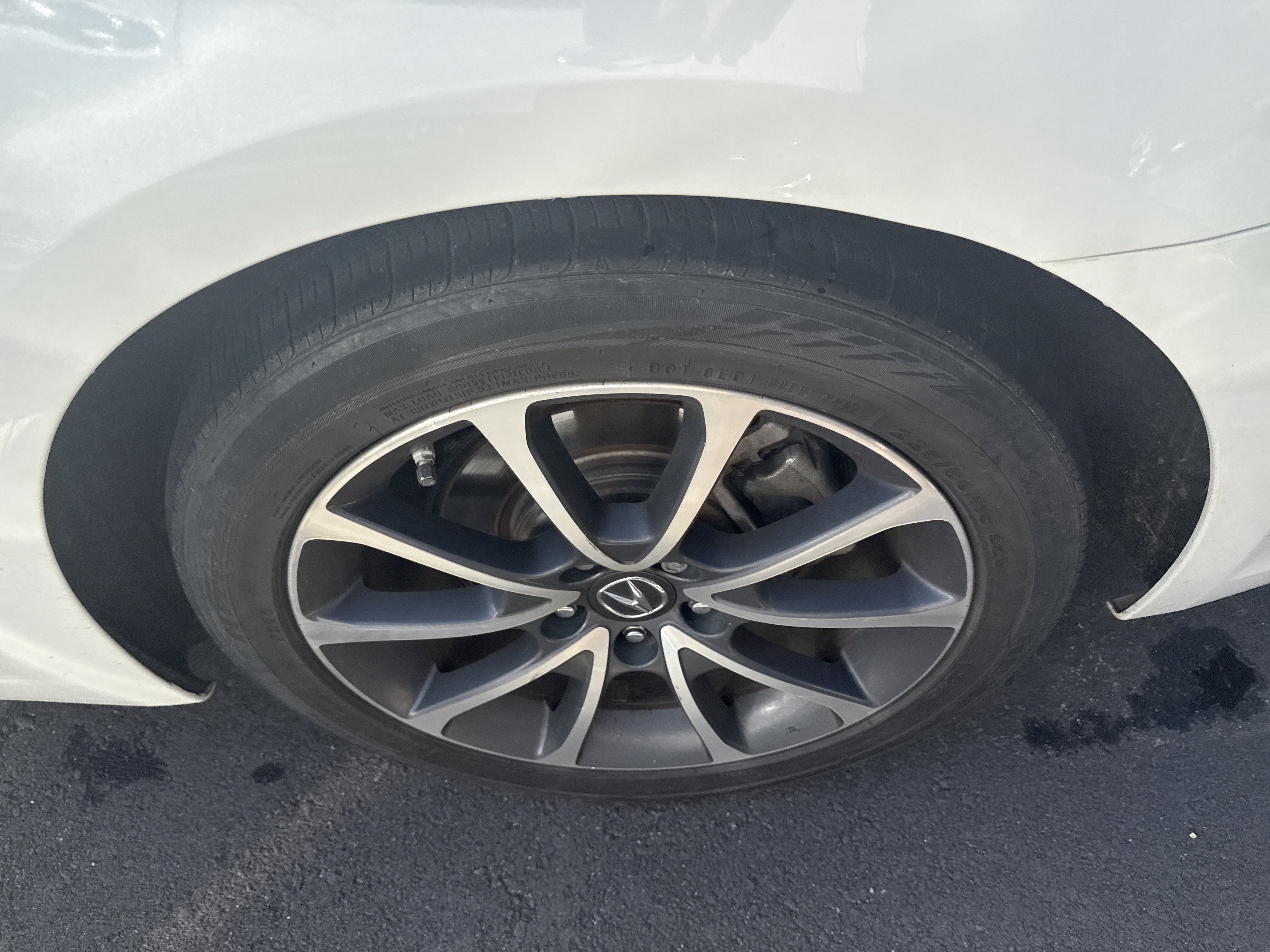 Used 2015 Acura TLX w/ Advance Package AWD/4WD image 11