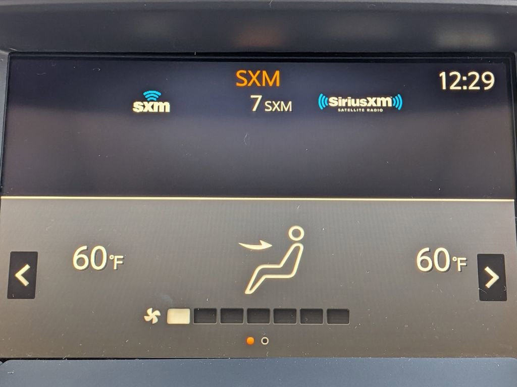 Used 2020 Nissan Pathfinder SV FWD image 22